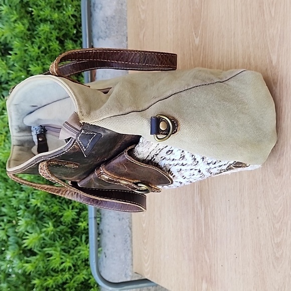 Myra Leather Canvas Woven Khaki Green Brown Boho Tapestry Shoulder Tote Bag. - Picture 4 of 12